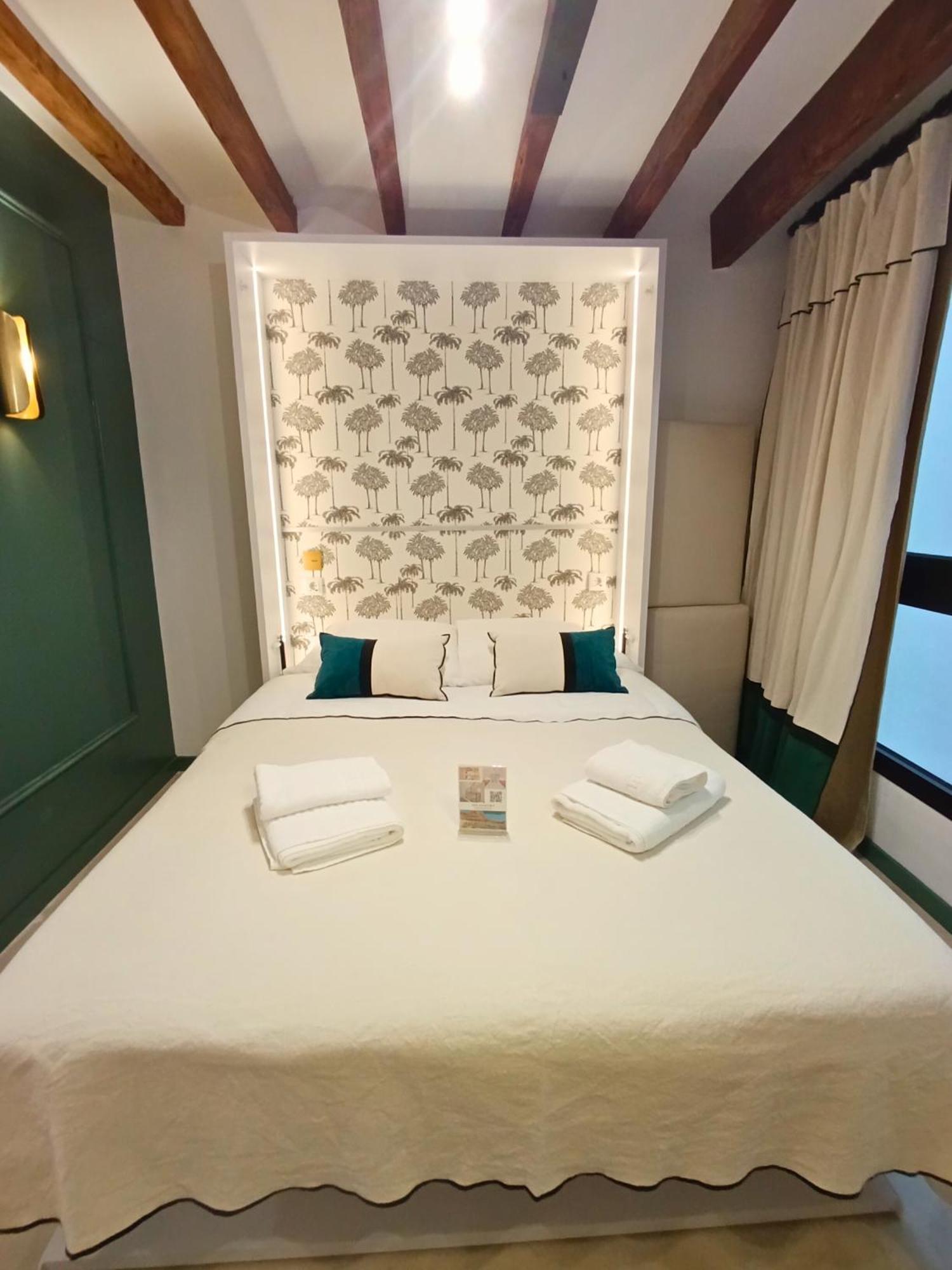 Refined And Practical Studio In Historic Center Of Alicante Extérieur photo