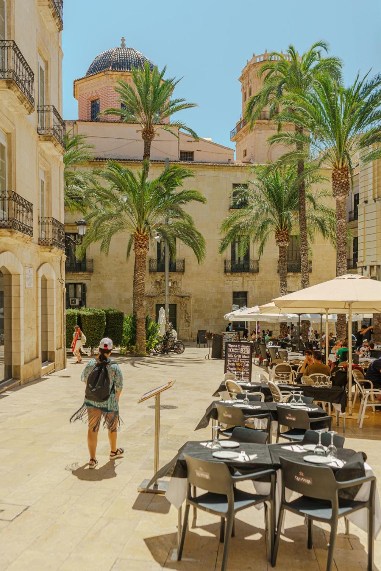 Refined And Practical Studio In Historic Center Of Alicante Extérieur photo