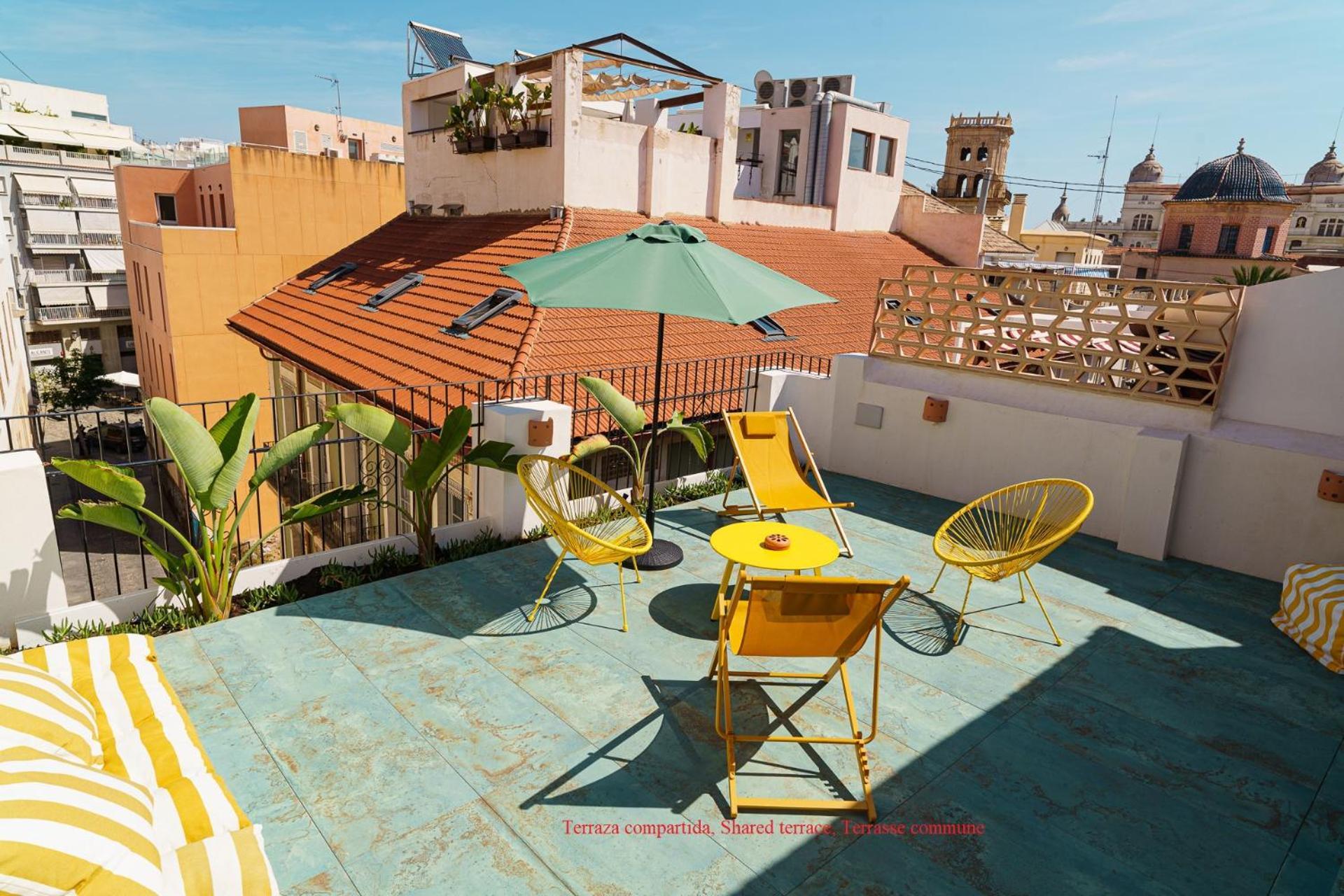 Refined And Practical Studio In Historic Center Of Alicante Extérieur photo